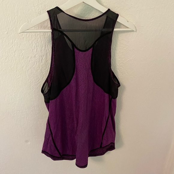 Lululemon tank - Picture 3 of 4